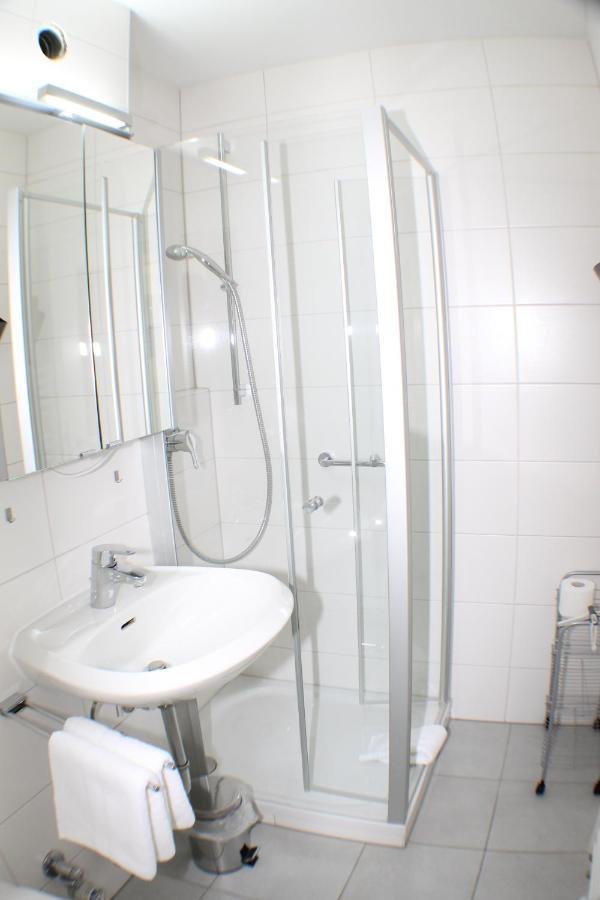 באד פיסינג Haus An Der Therme מראה חיצוני תמונה